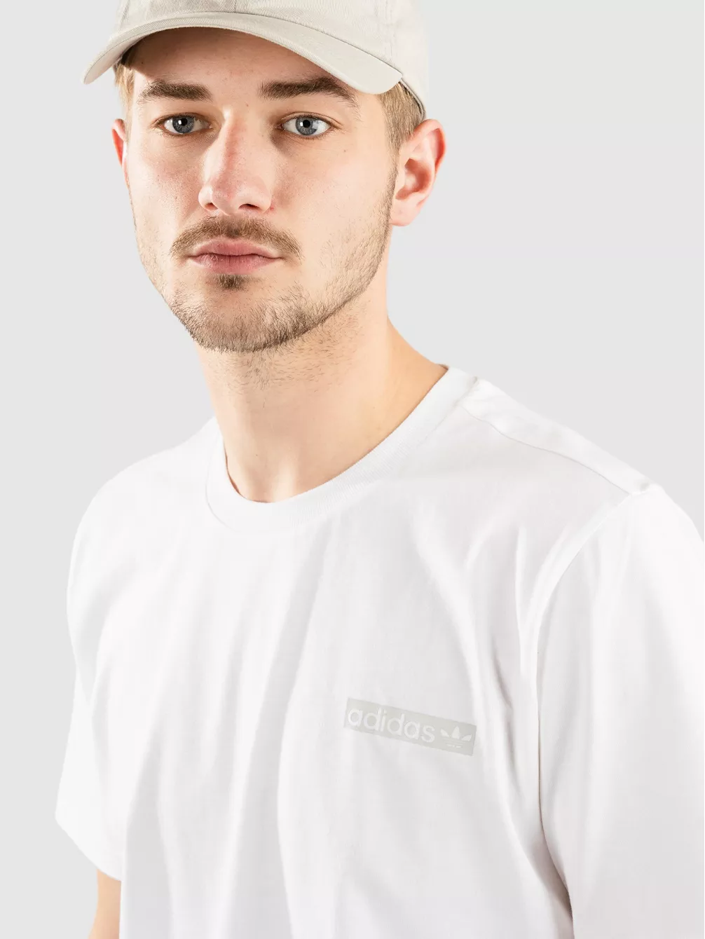 Adidas Skateboarding 4.0 Circle T-Shirt 5 Adidas Skateboarding 4.0 Circle T-Shirt – Bild 3