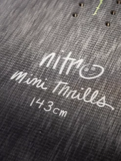 Nitro Mini Thrills 138 2023 Snowboard 14 Nitro Mini Thrills 138 2023 Snowboard -Blue Tomato Verkäufe MiniThrills1382023Snowboard 4