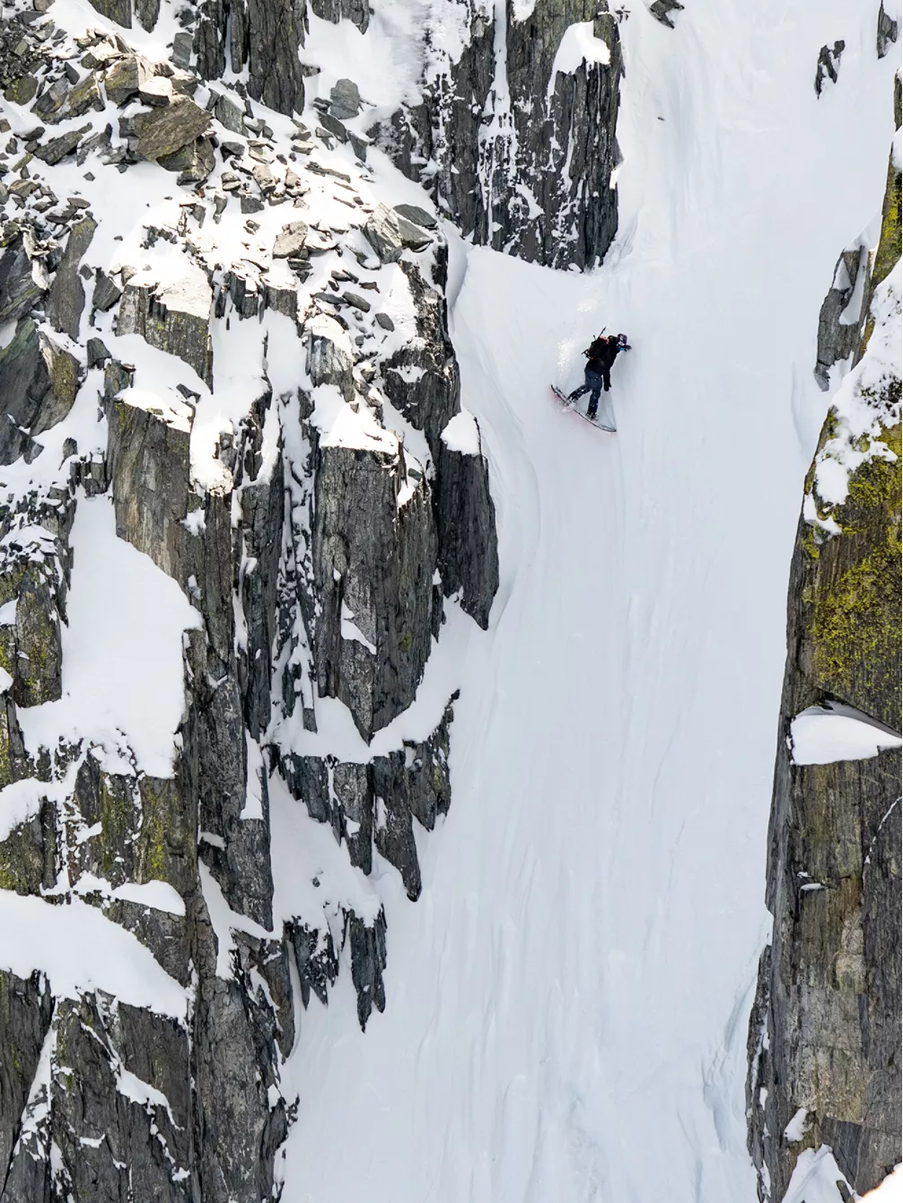 Jones Snowboards Mountain Twin 160 2023 Splitboard 5 Jones Snowboards Mountain Twin 160 2023 Splitboard – Bild 3