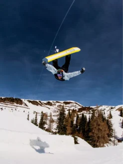 Bataleon Party Wave 151 2023 Snowboard 9 Bataleon Party Wave 151 2023 Snowboard -Blue Tomato Verkäufe PartyWave1512023Snowboard 5