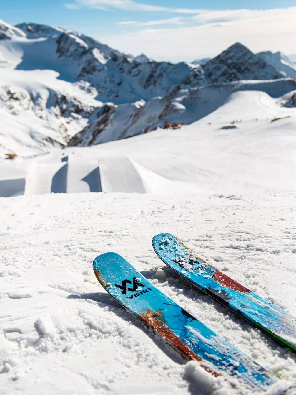 Völkl Revolt 84mm Flat 180 2023 Ski 4 Völkl Revolt 84mm Flat 180 2023 Ski – Bild 2