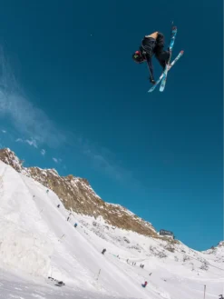 Völkl Revolt 84mm Flat 180 2023 Ski 8 Völkl Revolt 84mm Flat 180 2023 Ski -Blue Tomato Verkäufe Revolt84mmFlat1802023Ski 2