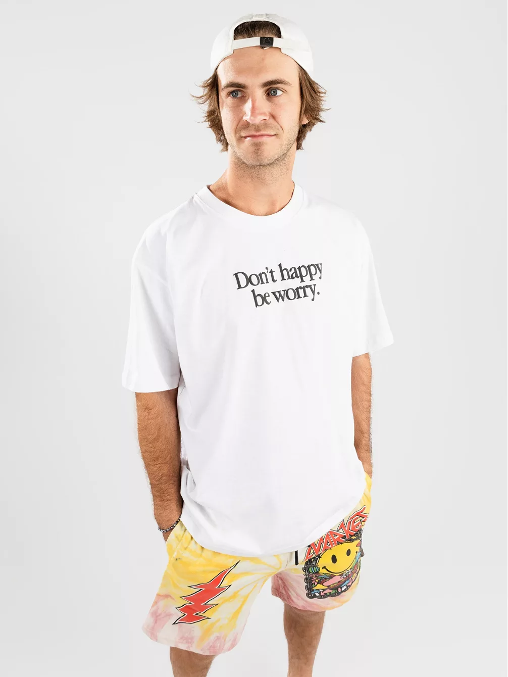 Market Smiley Earth On Fire T-Shirt 5 Market Smiley Earth On Fire T-Shirt – Bild 3